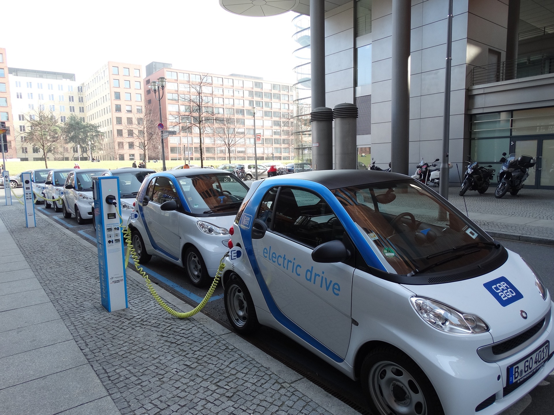 electric cars, electric vehicles, Road to Zero